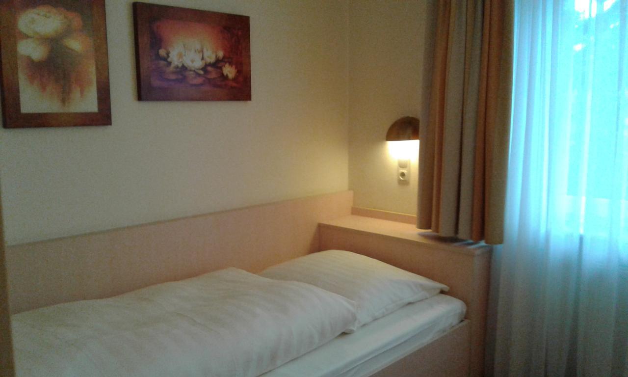 M&M Hotel - Seevetal Kültér fotó
