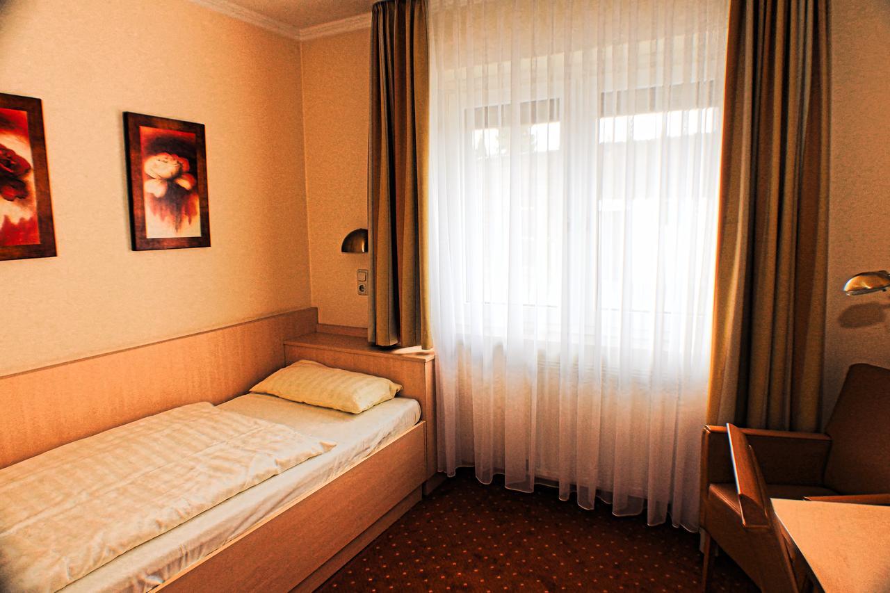 M&M Hotel - Seevetal Kültér fotó