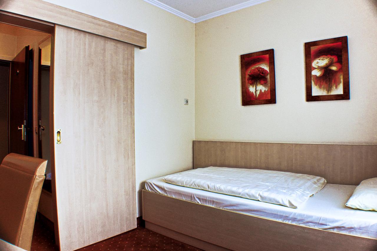M&M Hotel - Seevetal Kültér fotó